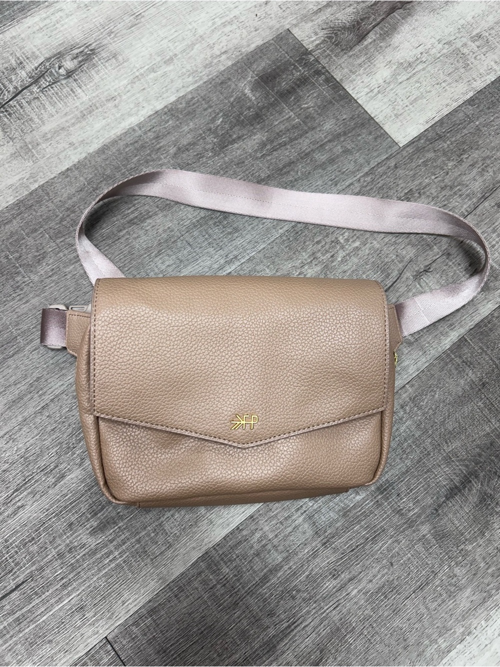 Freshly Picked Classic Fanny Pack - Picture 2 of 4